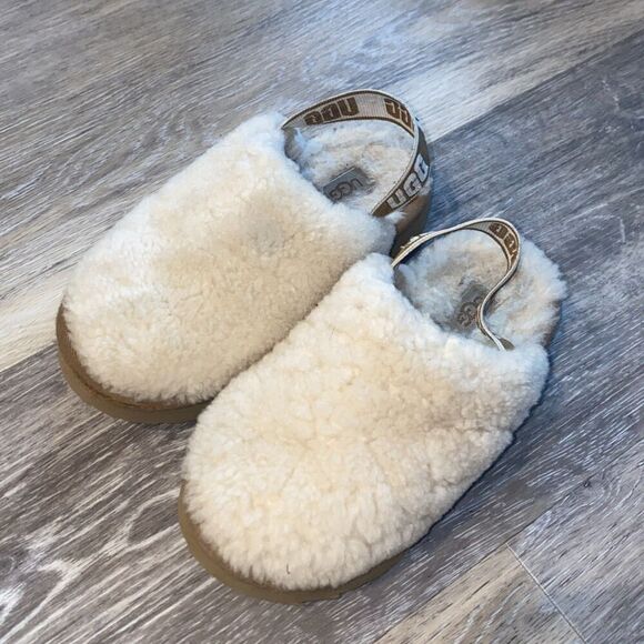 UGG FLUFF YEAH Unisex Kids' Comfort Slide Cream US Size 11 - Picture 1 of 6